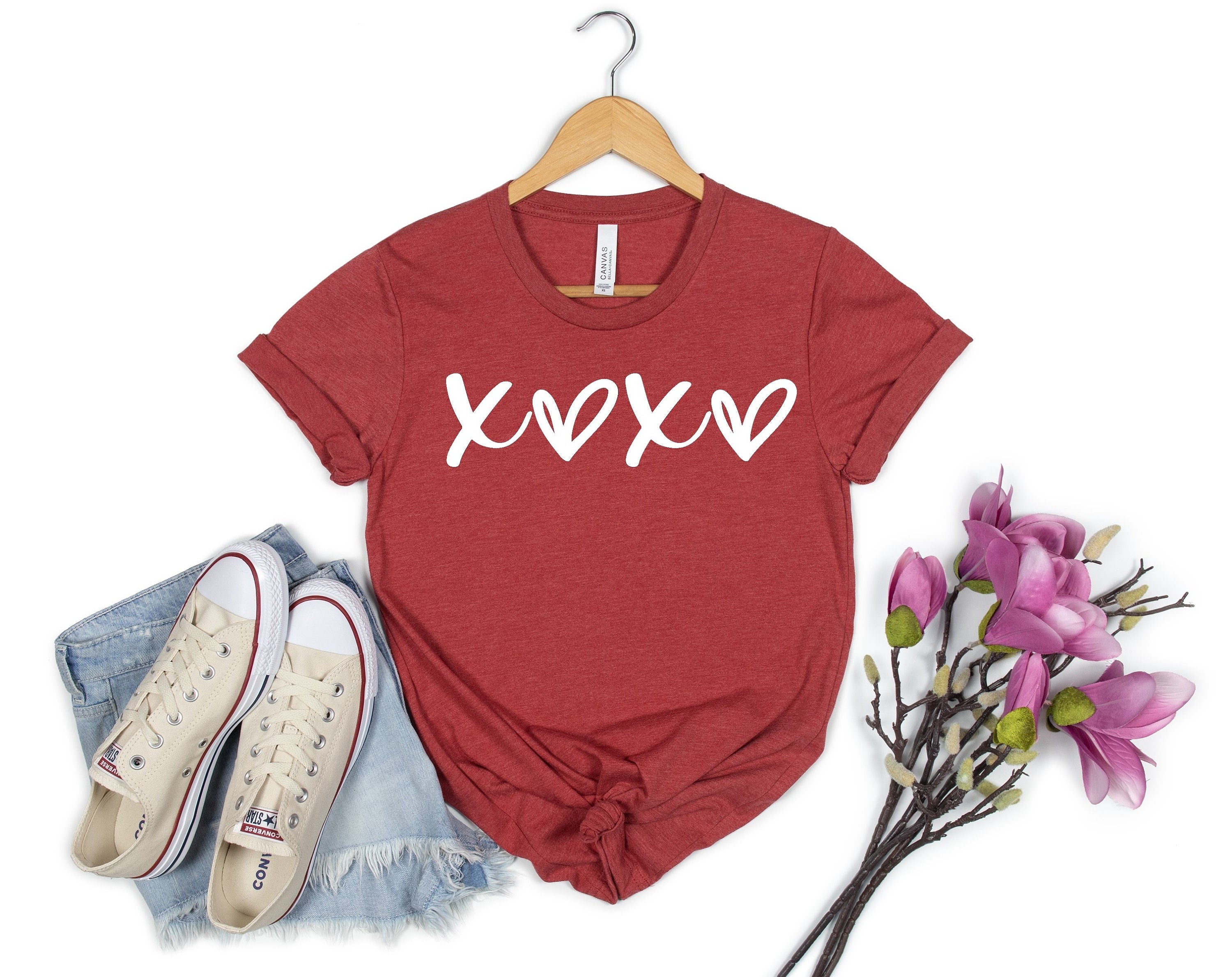 XOXO Tee